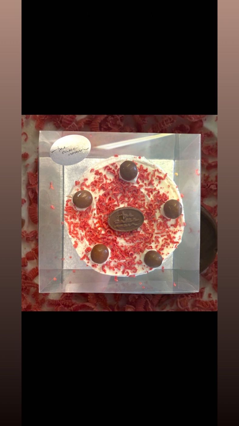 Red Velvet chiller cake