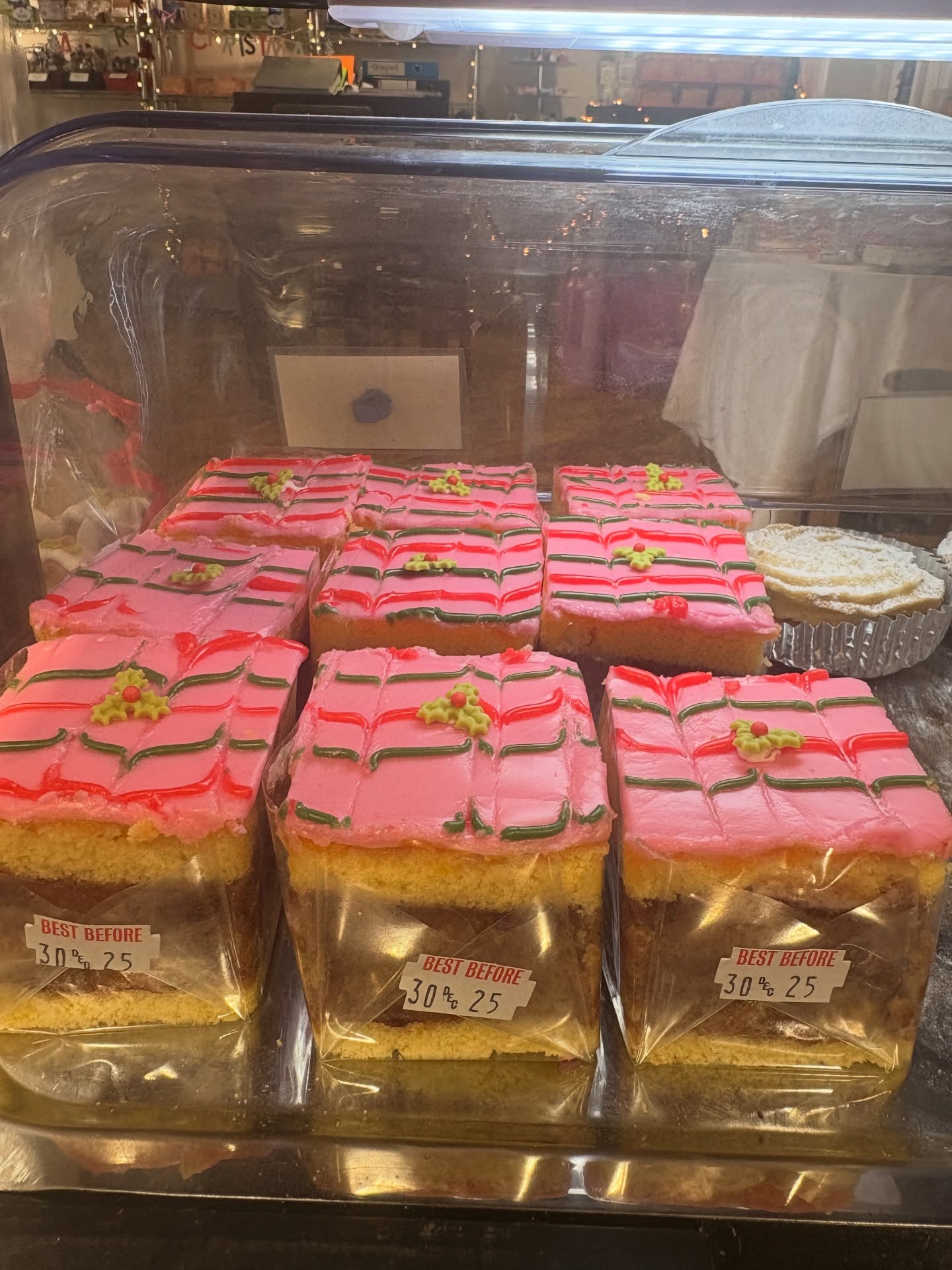 Seasonal Cakes